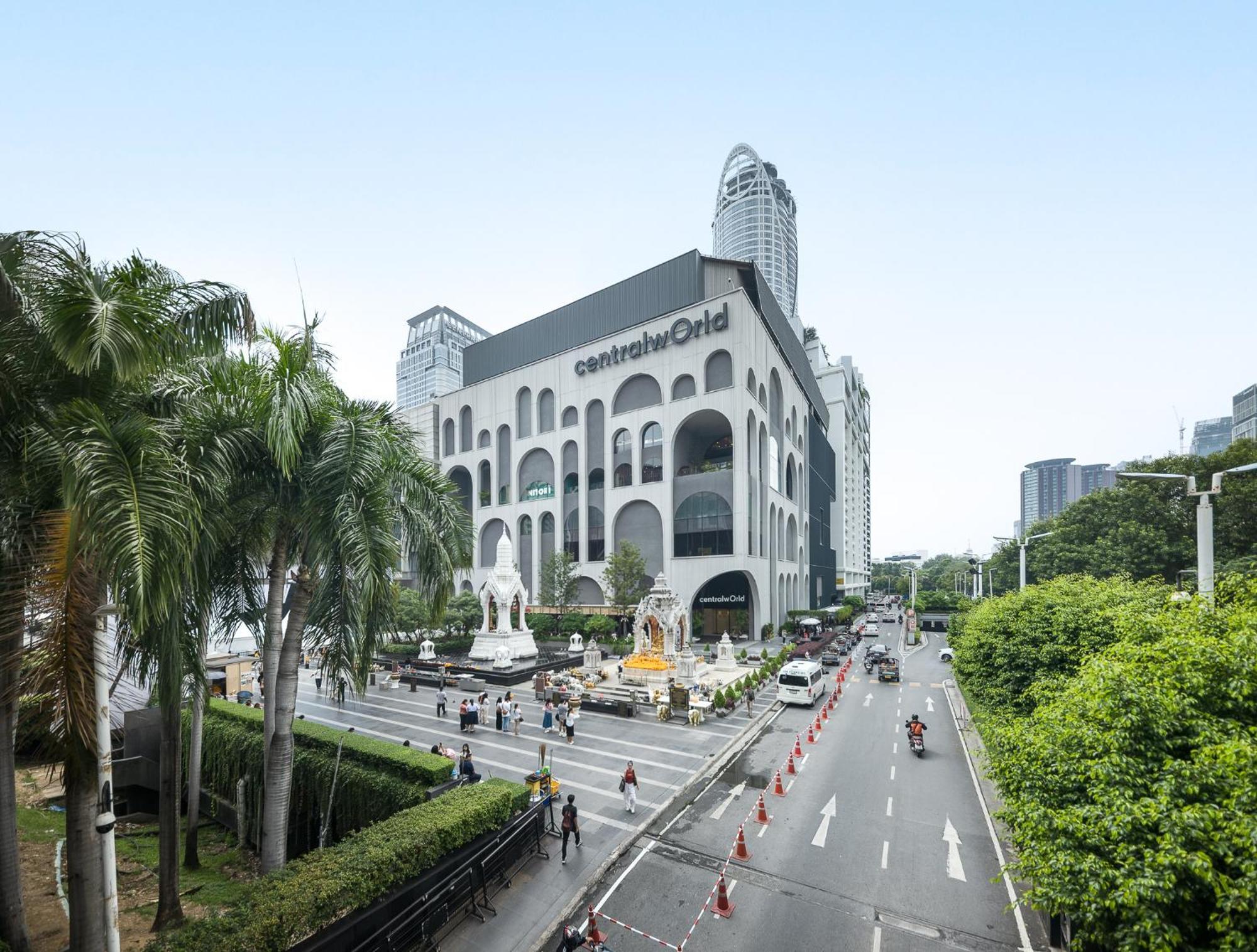 Platinum Deluxe Shopping Apartments 曼谷 外观 照片